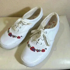 Grasshopper sneakers size 7m
